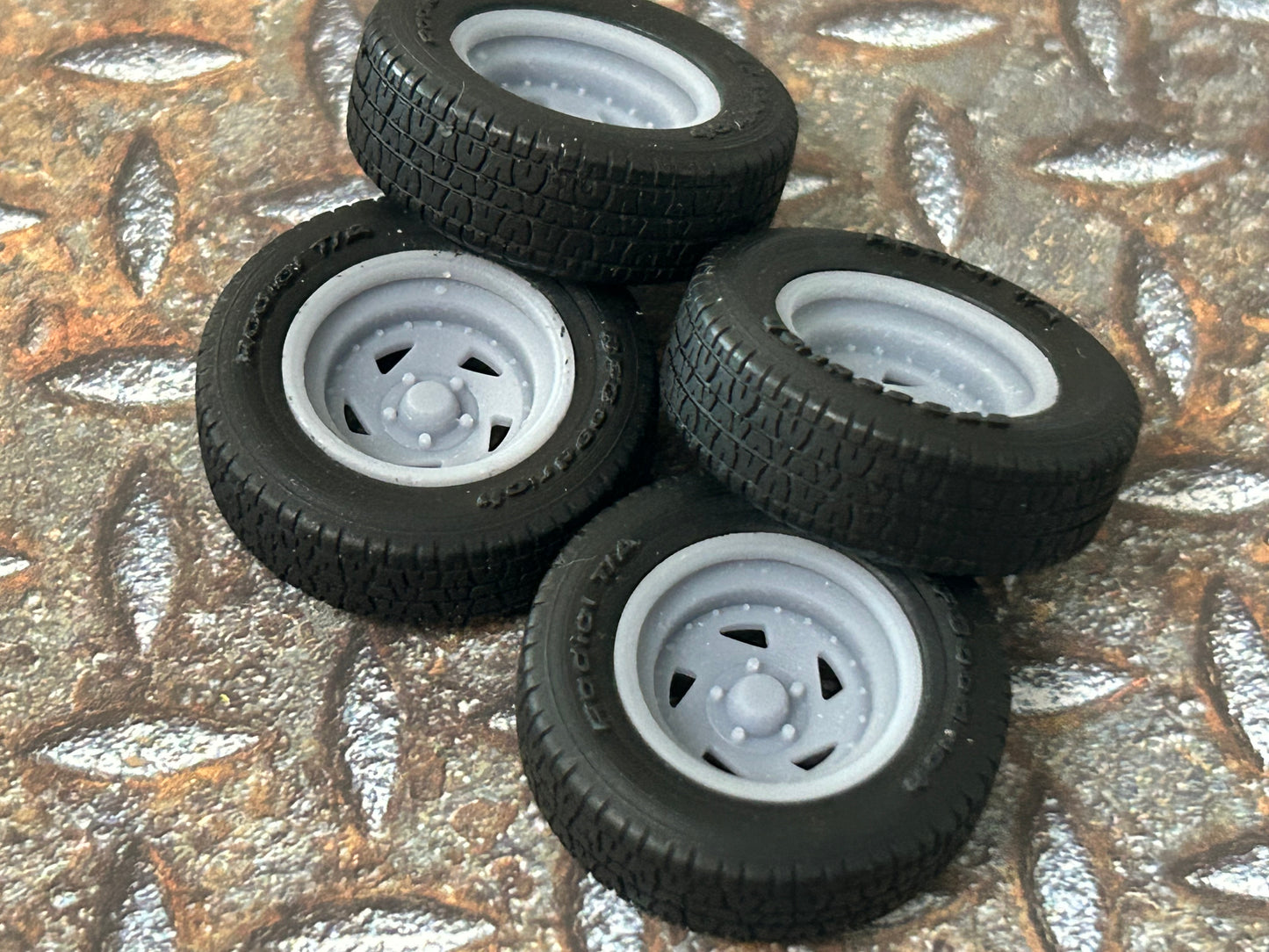 15-Inch Directional Steelies