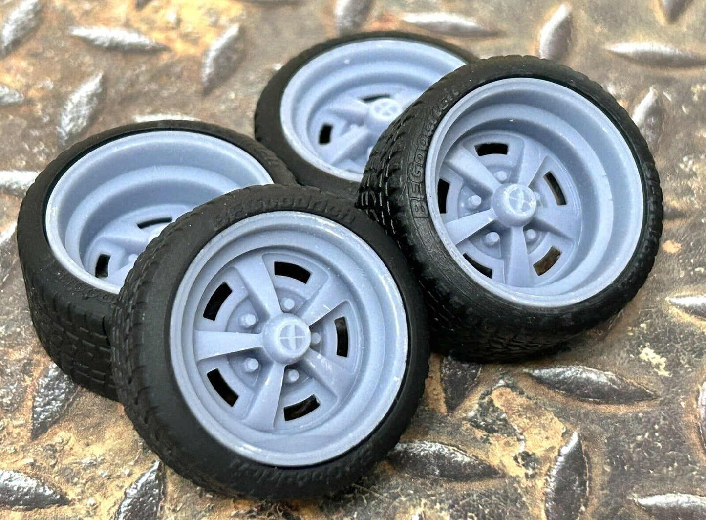 Magnum 500 (Wide Rears)