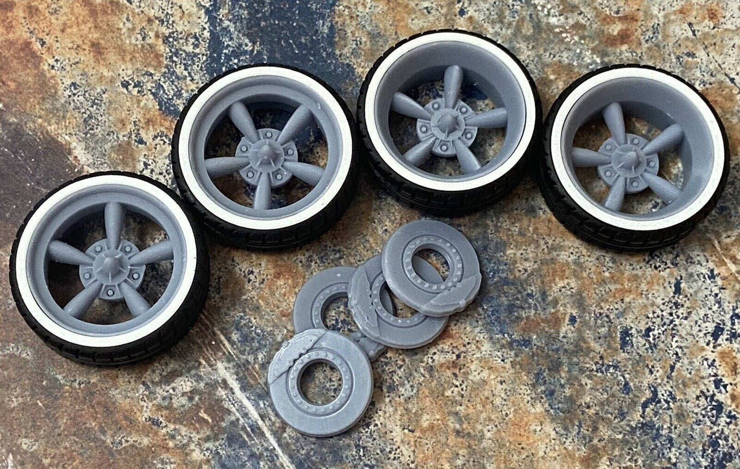 22-Inch Astro Supreme w/Whitewalls