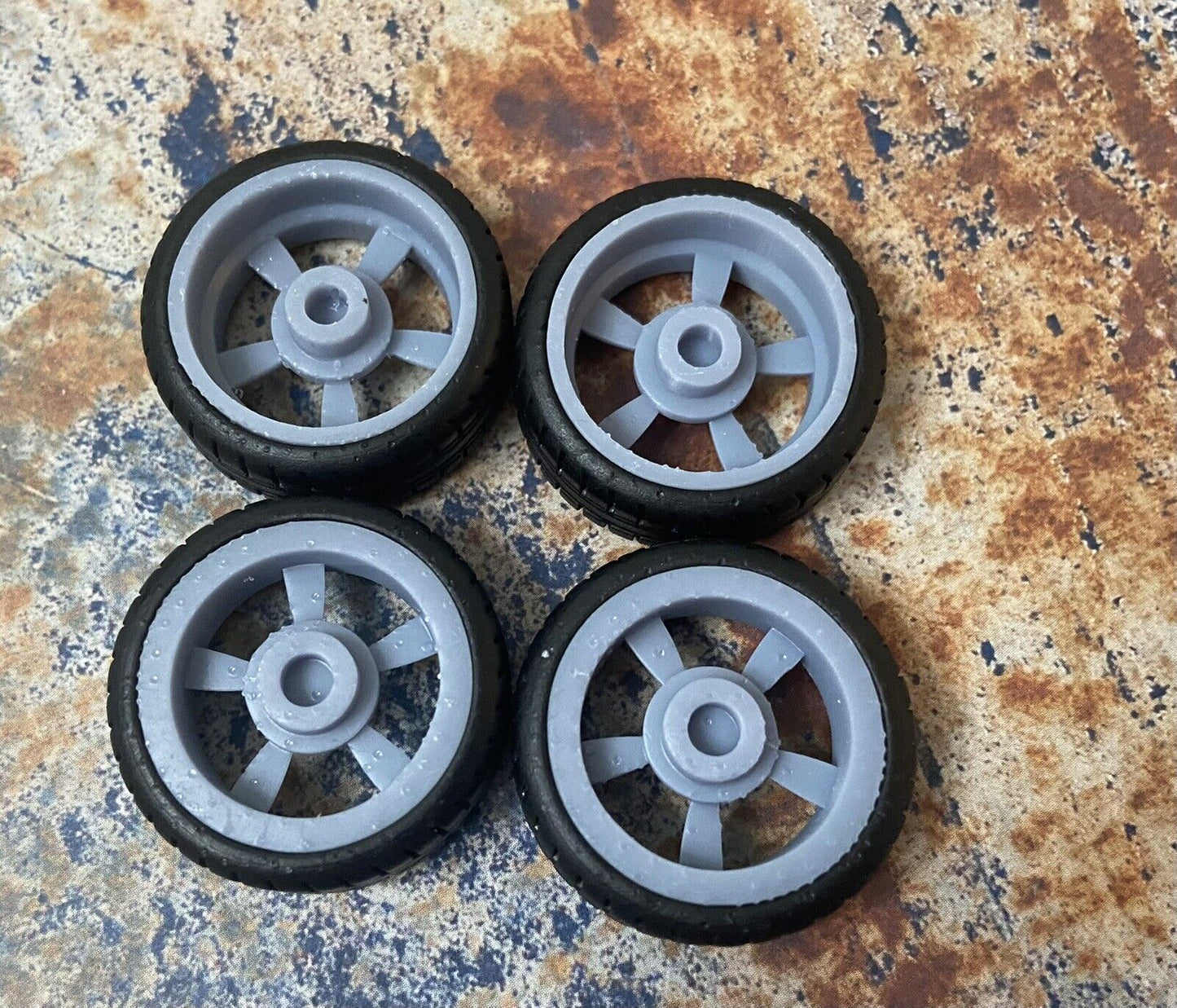 22-Inch Astro Supreme w/Whitewalls