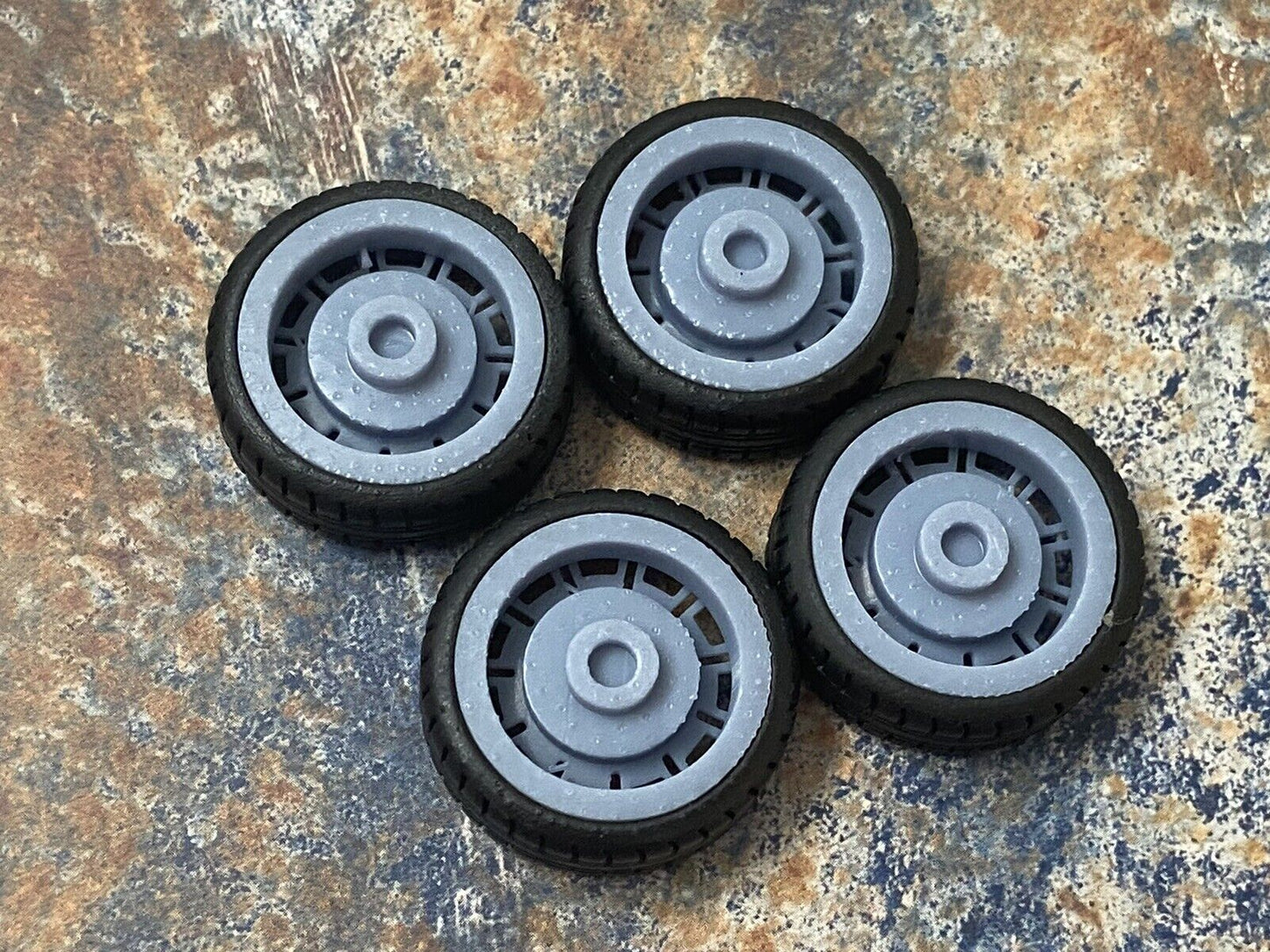 22-Inch Cadillac Restomod w/ Whitewalls