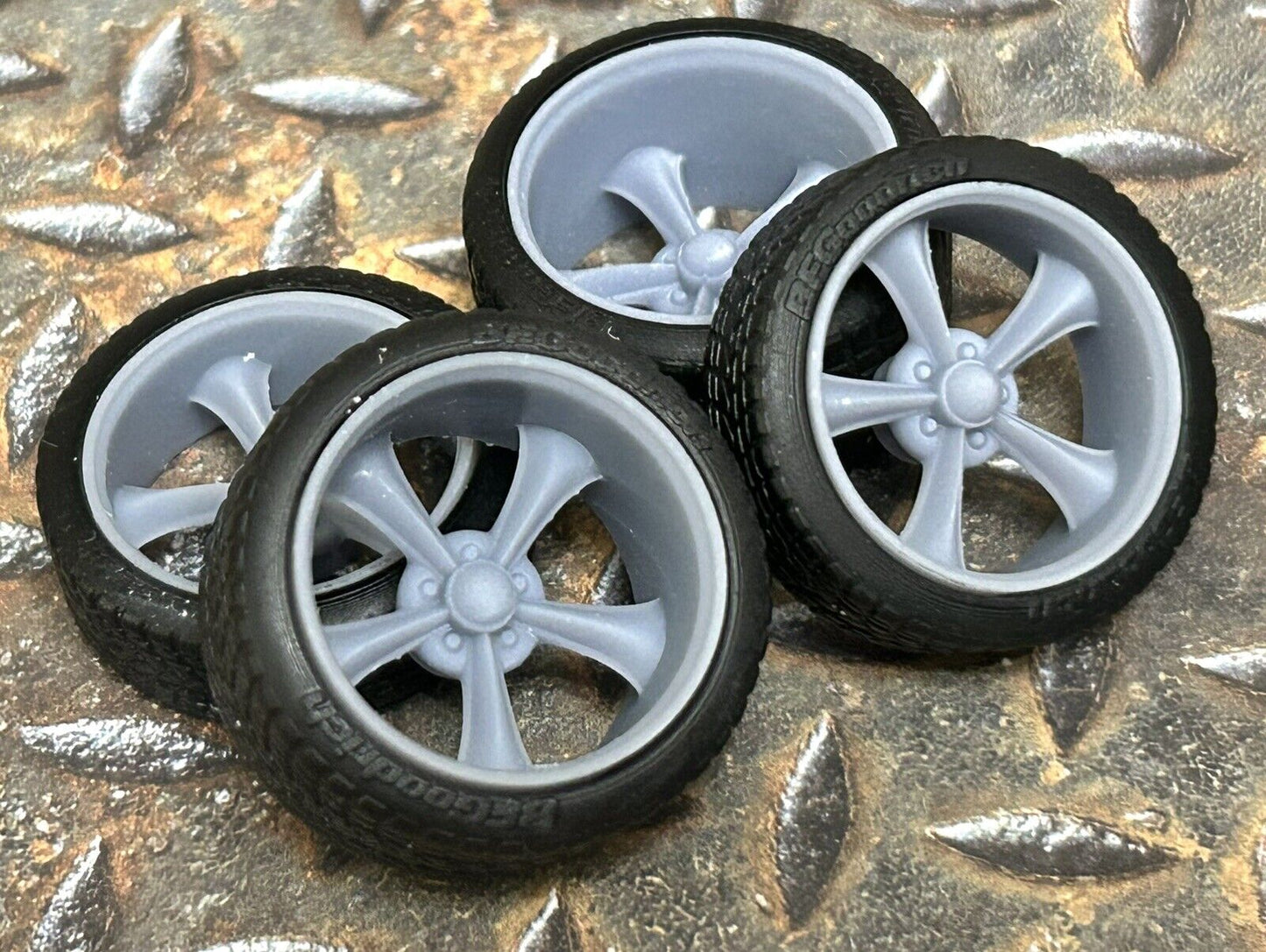Ridler 695 (Wide Rears)