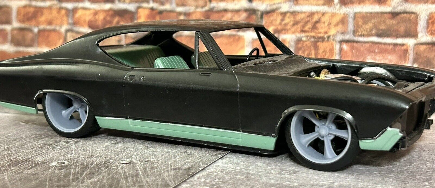 Ridler 695 (Wide Rears)