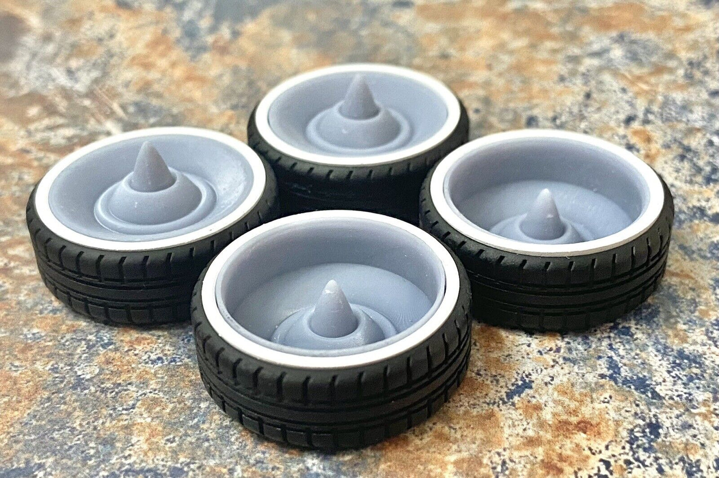 22-Inch Custom Sombrero w/Whitewalls