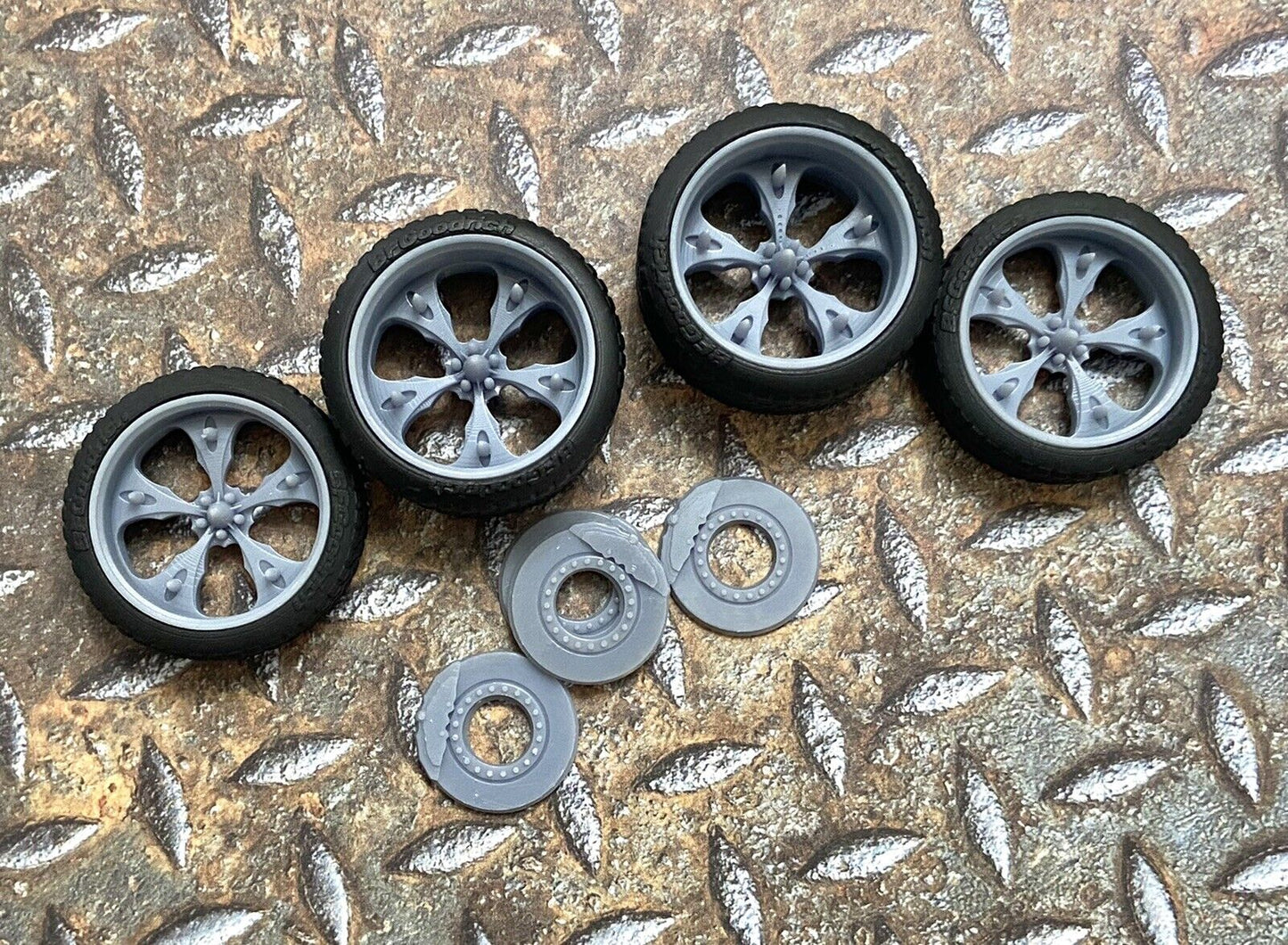 Spiked Evil 1.0 (Wide Rears)