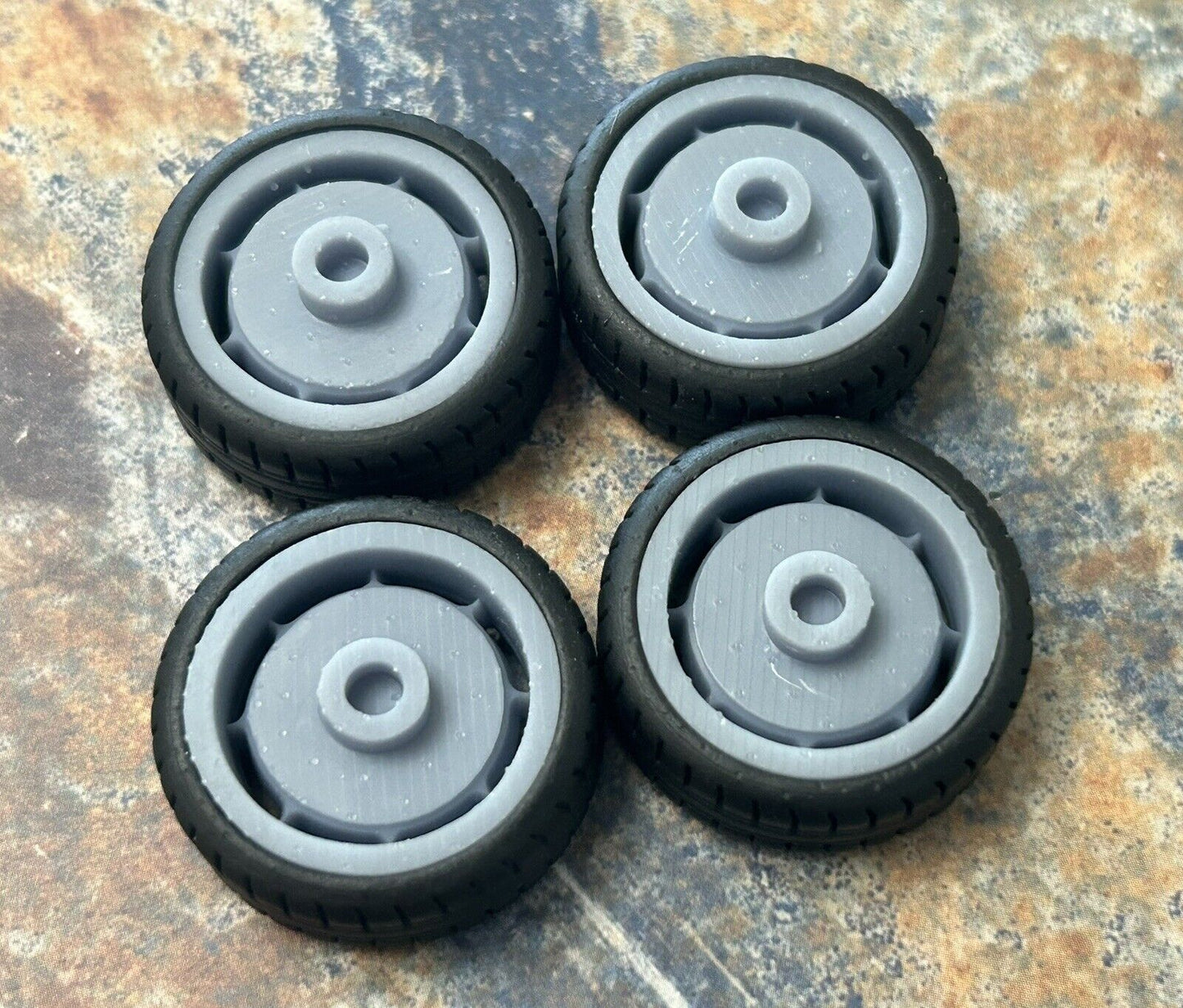 22-Inch Raceline Tri-Five w/ Whitewall