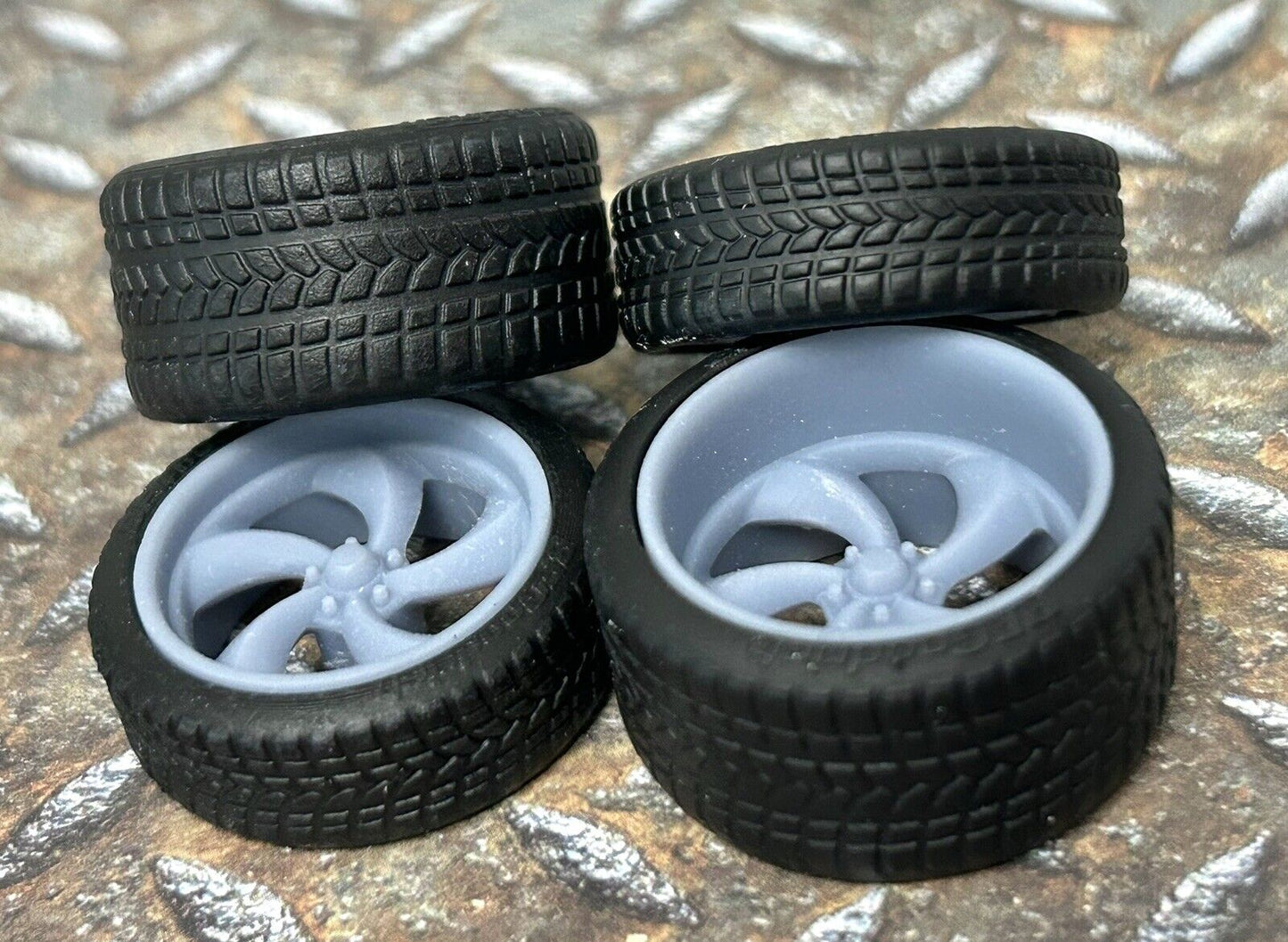 Twisted Torq Thrust (Wide Rears)
