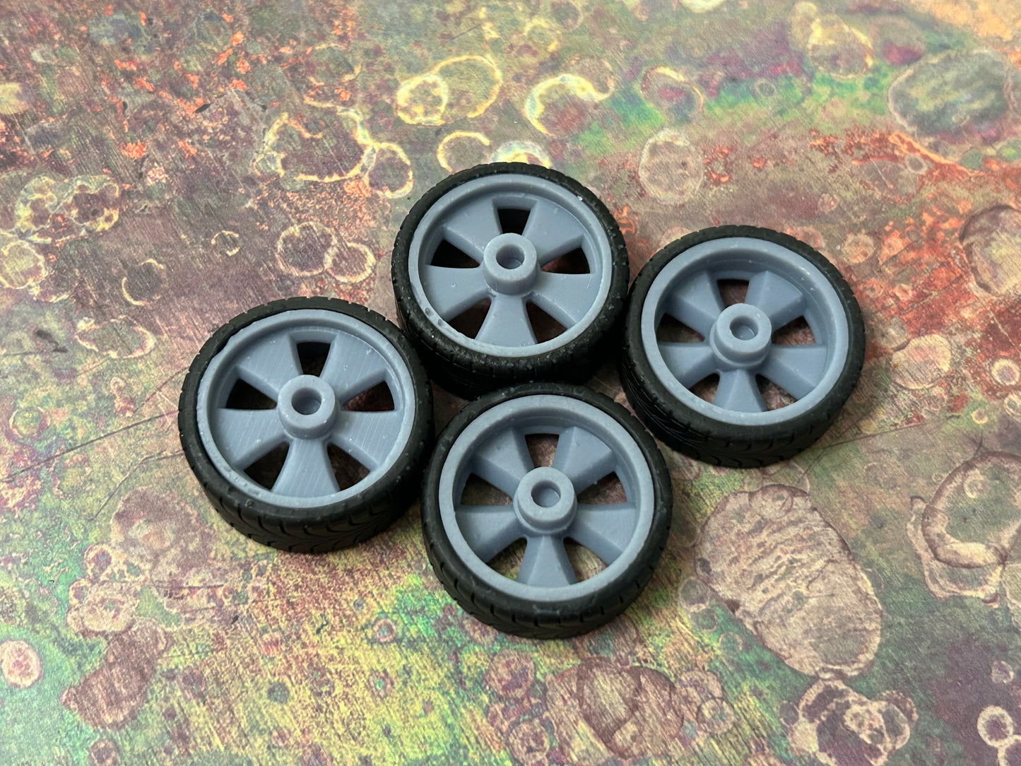 24-Inch US Mags Whittier