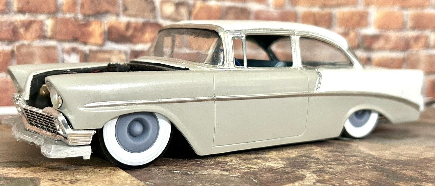 1953 Cadillac Sombreros w/ Wide Whitewalls