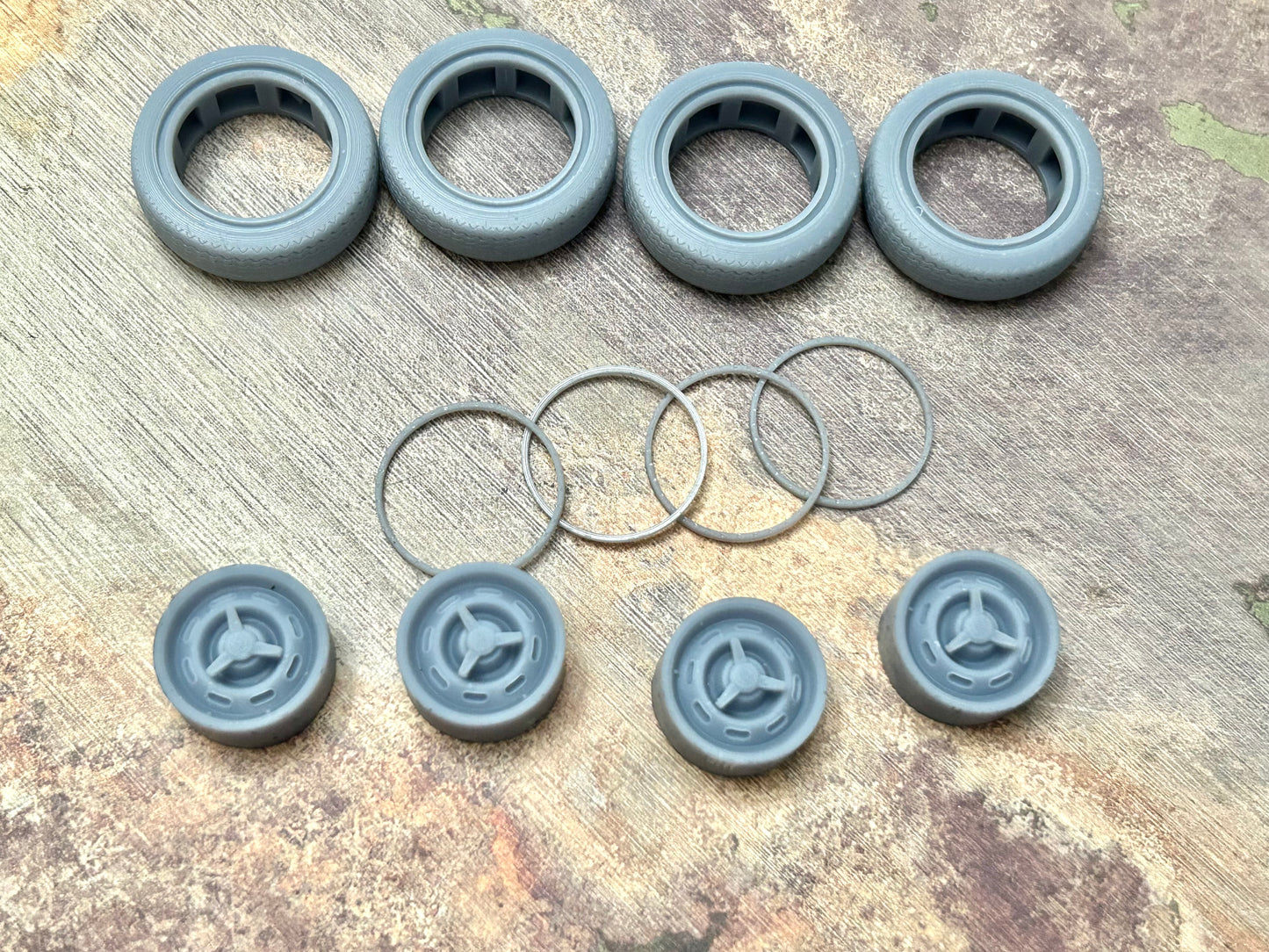 1964 Pontiac GTO base wheels