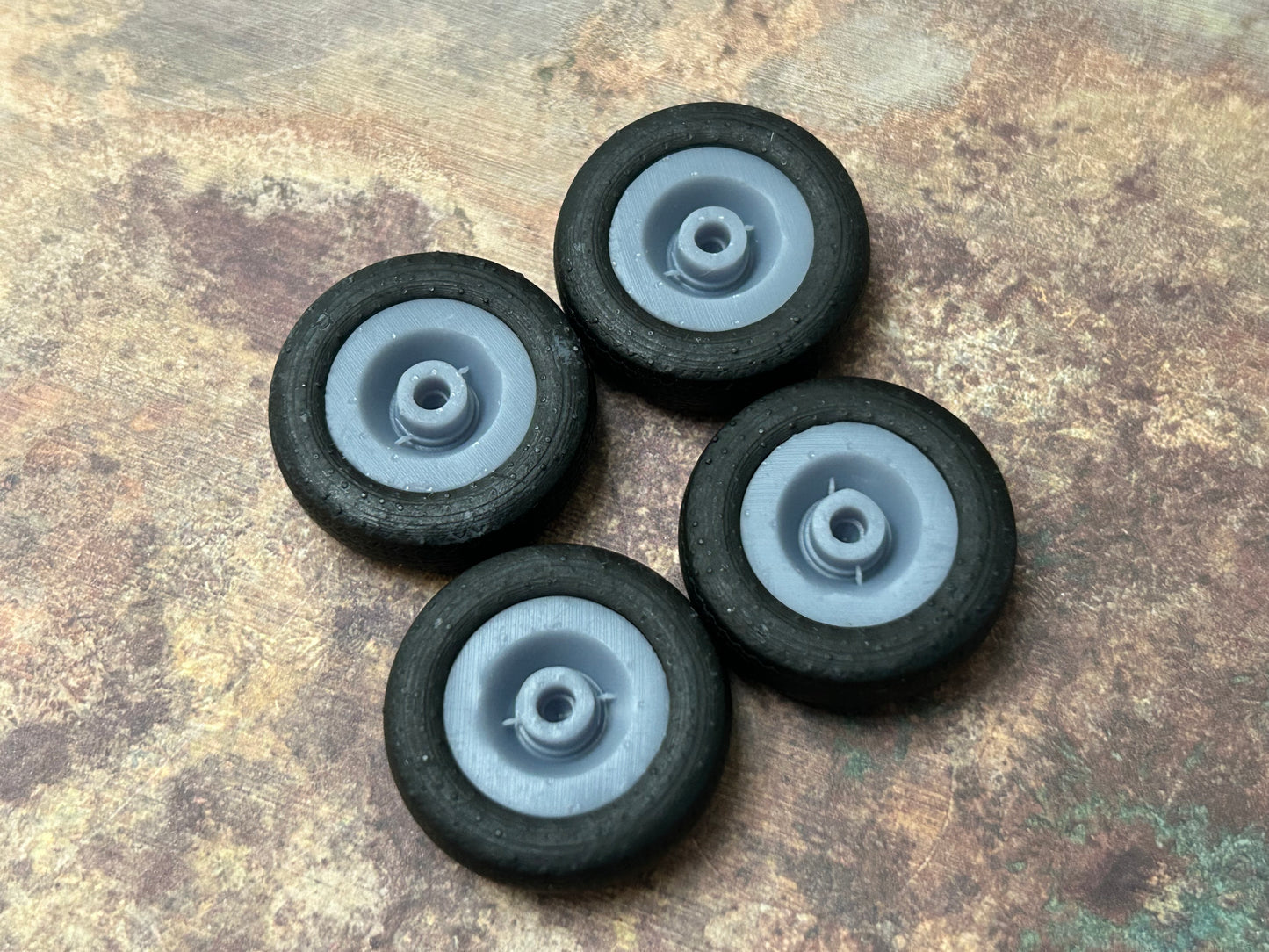 1964 Pontiac GTO base wheels