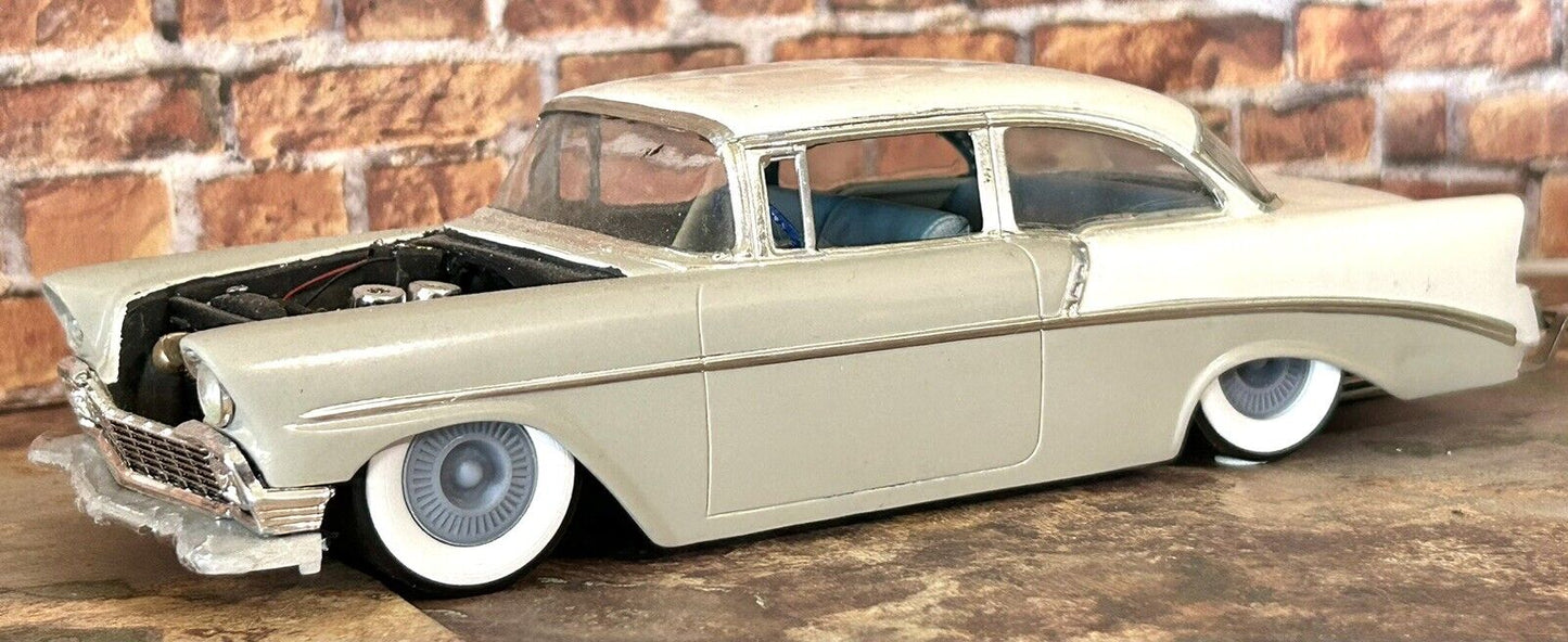 1957 Ford w/ Wide Whitewalls