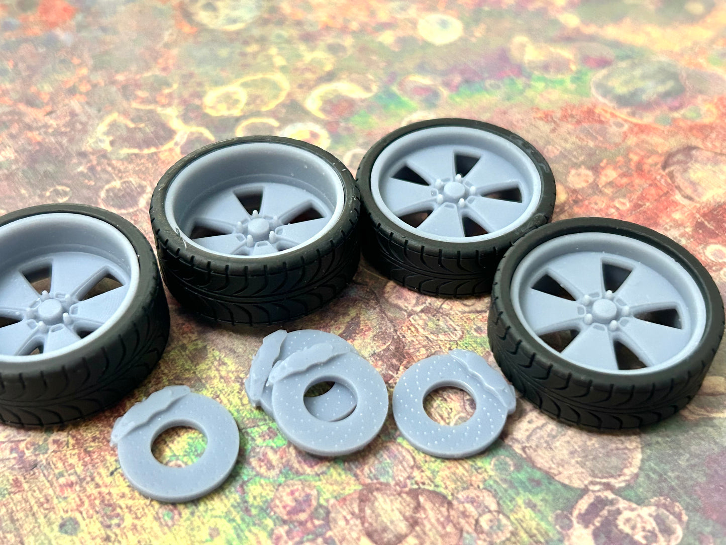 24-Inch US Mags Whittier