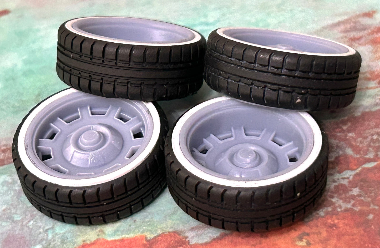 22-Inch “Raceline Cheyenne” w/Whitewalls