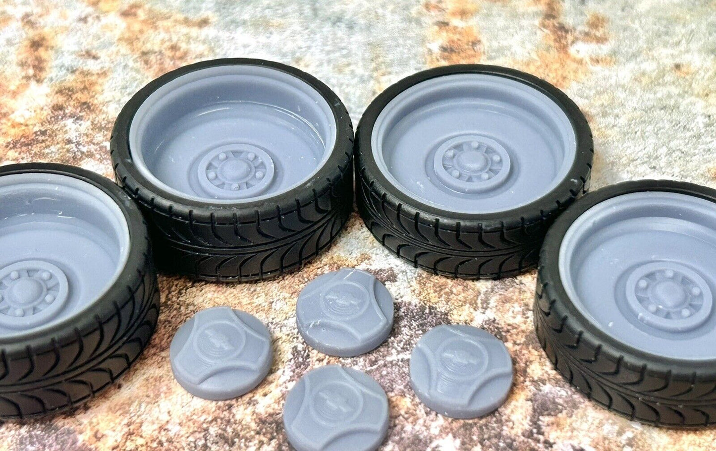 24-Inch Smoothie w/Chevy Caps